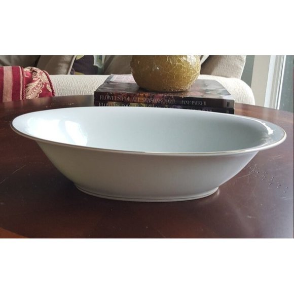 Noritake Wheatcroft Oval Vegetable Bowl Beautiful Gold Trim Gray Leaves Christma - Picture 8 of 8